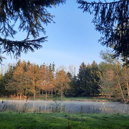 Le Moulin D'Harcy Ξενοδοχείο Lonny Εξωτερικό φωτογραφία